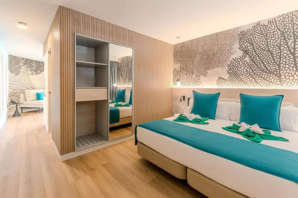 R2 Higos Beach Apartments 