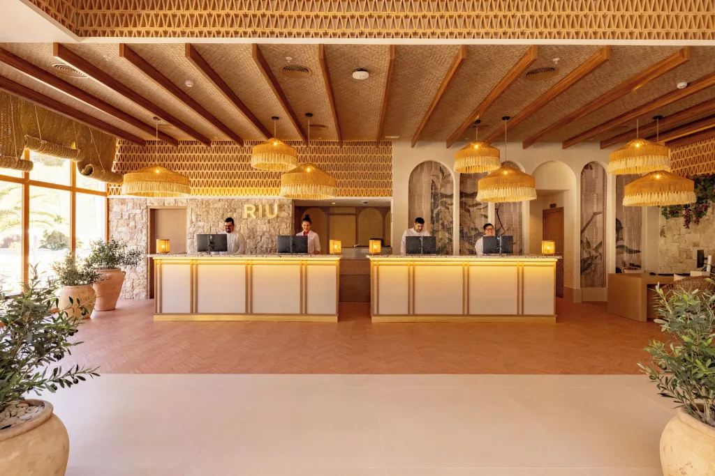 RIU Palace La Mola Lobby
