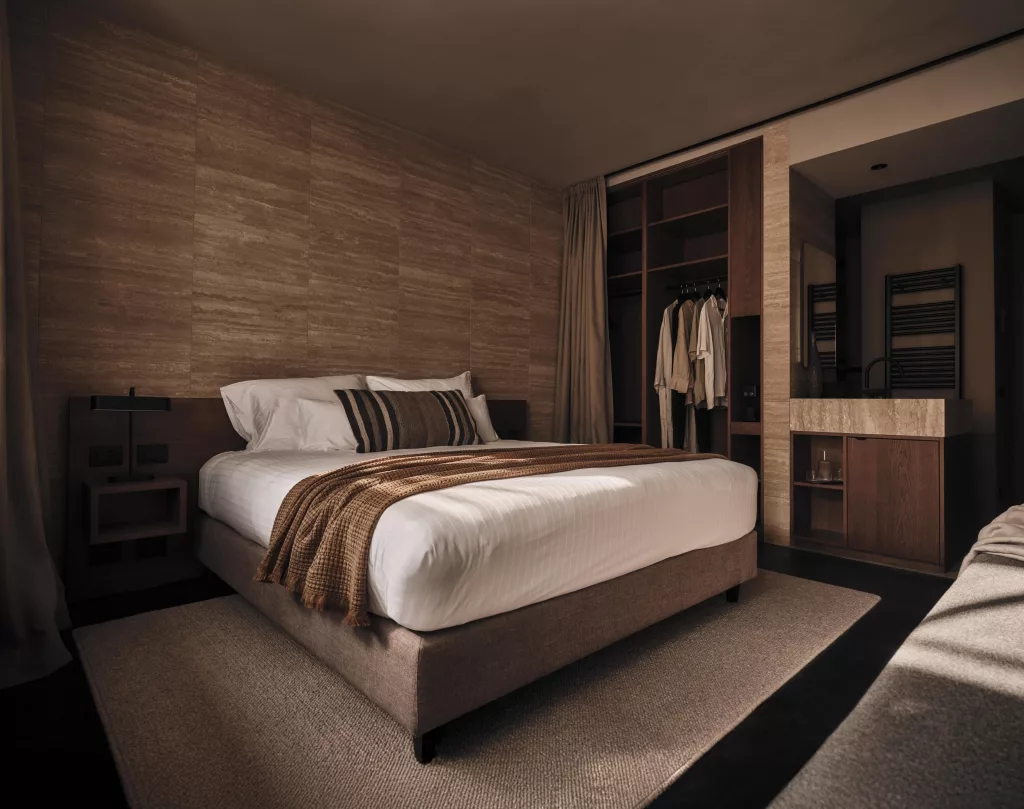 Casa Cook Madonna, Juli 2025