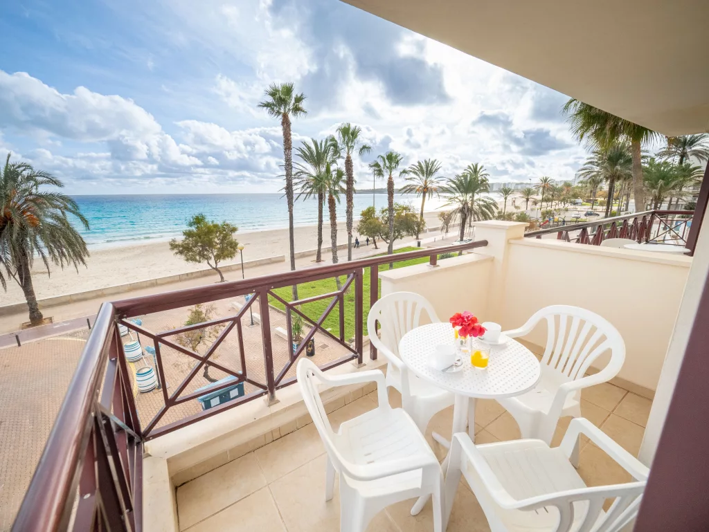 Prope Mare Cala Millor, April 2023