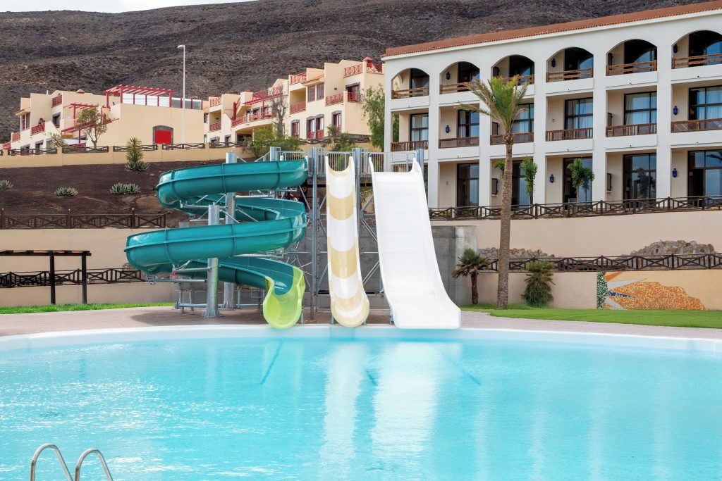 LIVVO Jandia Golf Pool