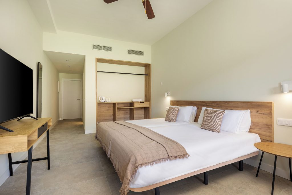 LIVVO Jandia Golf Zimmer